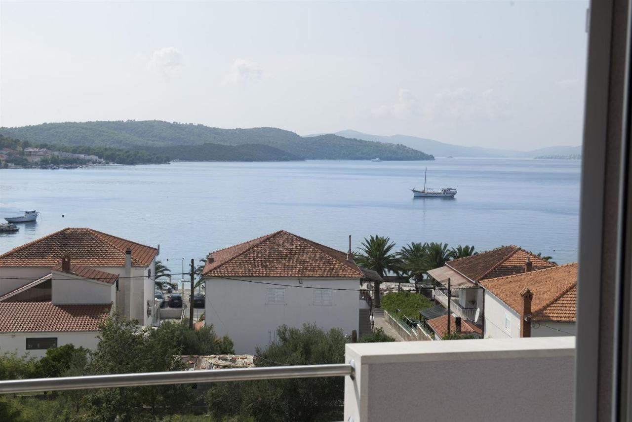 Apartments Meri Trogir Ngoại thất bức ảnh