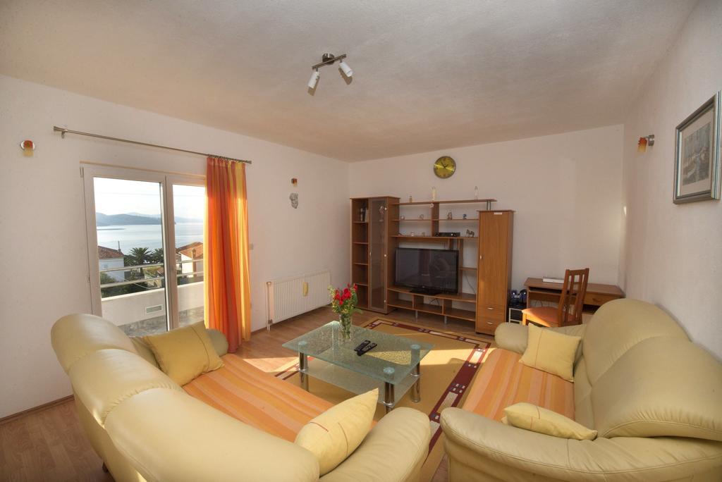 Apartments Meri Trogir Phòng bức ảnh