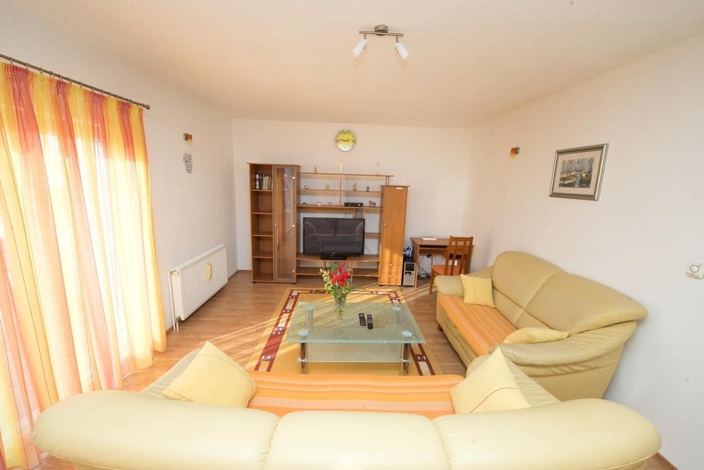 Apartments Meri Trogir Phòng bức ảnh